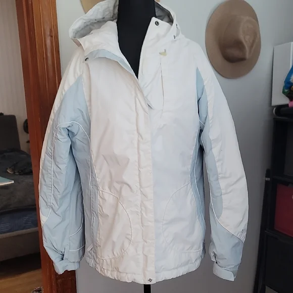 Columbia Women's White and Light Blue Ski Jacket - Picture 1 of 16